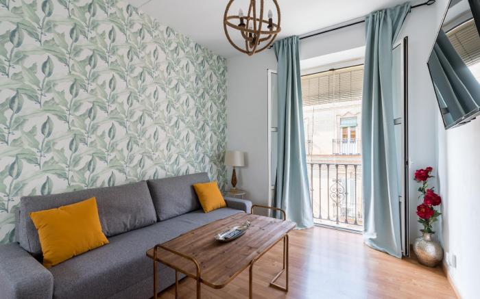 Centrico apartamento luminoso. Tetuan 4D