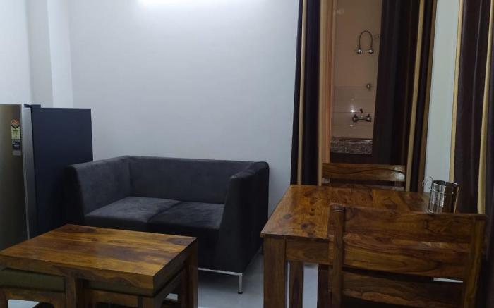 1 Bedroom Service Apartment