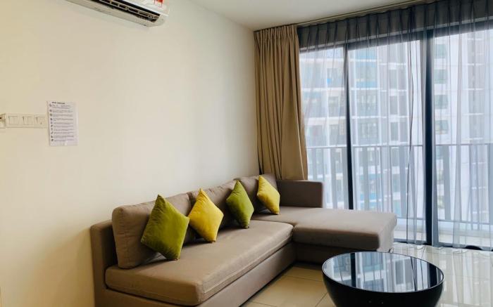 Khu Suite With View I-City Theme Park