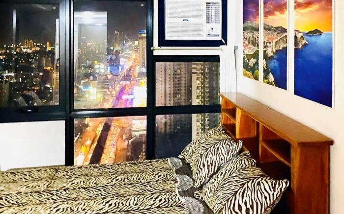City View Entire Place Condo Unit