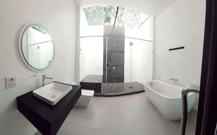 Harlow Pool Villa