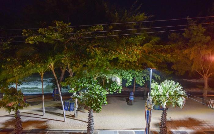 The White House Dongtan beach Pattaya(311 3rd fl)