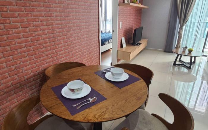 TRS- Liberty Suite @I-City w 2 rooms
