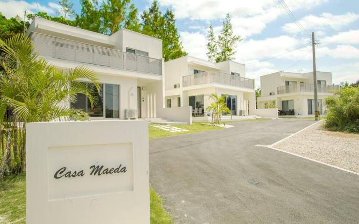 Y's Casa by HALE