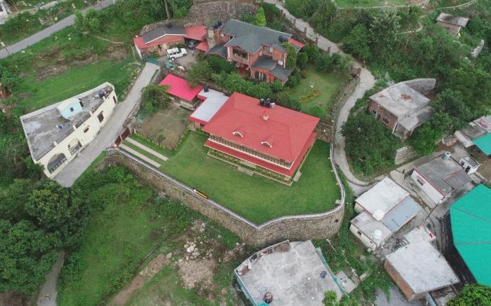 Ghughuti Ku Baasa - Home Stay 