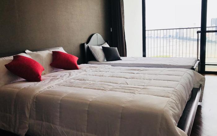 Penang Sunrise Seaview 3BR Luxury Suites nr Gurney