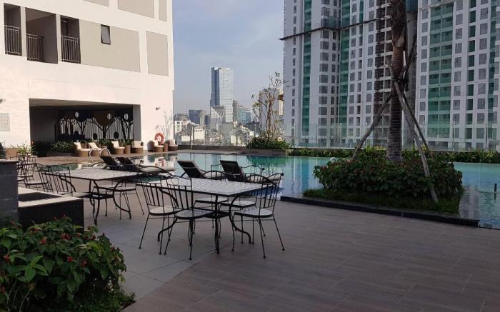 7 studio - Rivergate Residence