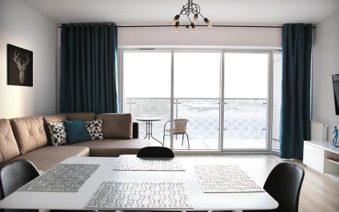 SUPER-APARTAMENTY INTERNATIONAL FAIR I
