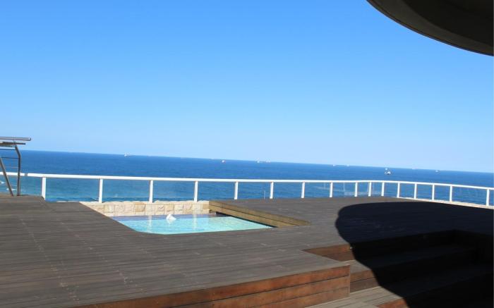 Beautiful Penthouse with spectacular seaviews
