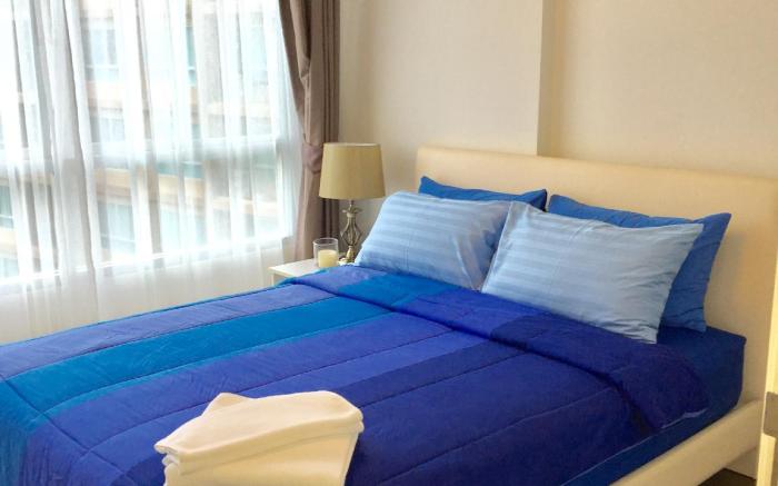 Baan Thew Lom Condo Chaam