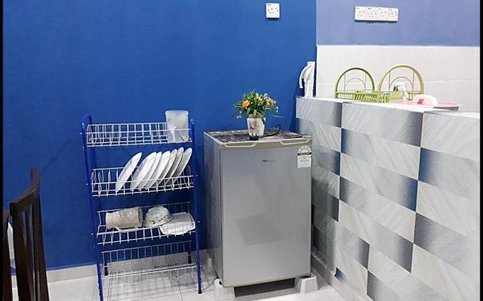 MIRA MIRZA HOMESTAY PARIT RAJA BATU PAHAT