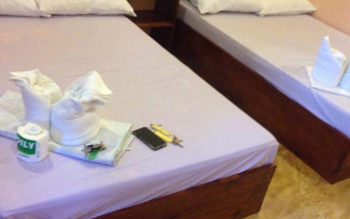 The Only Place Inn - Room B