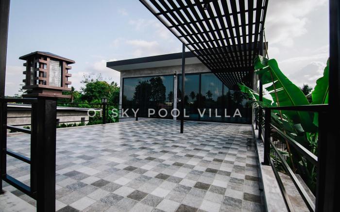 OI Sky Pool Villa