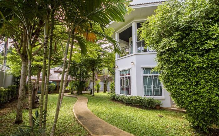 Tawan villa 7 BR with privater pool