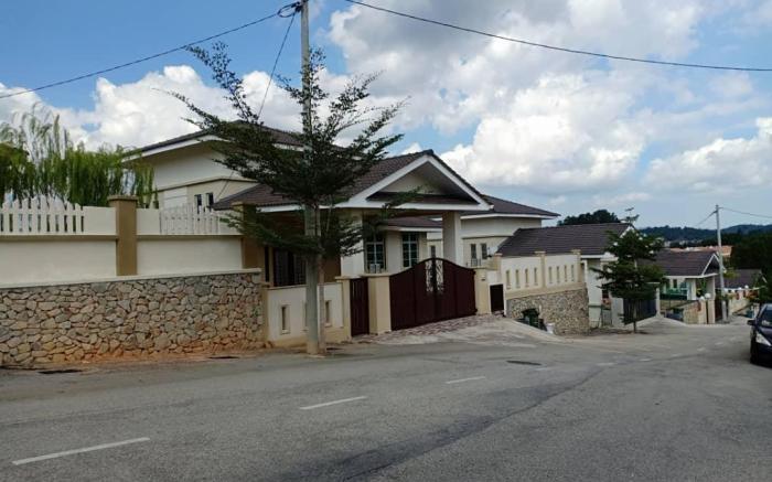 Gambang Kuantan Bungalow Homestay 6 Rooms