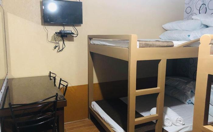 Seaview Beach Resort -Poolside Dormitory Room