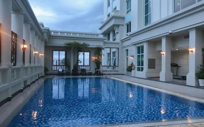 THE MANOR COZY STU FREE ROOF POOL 5MINS LANDMARK81