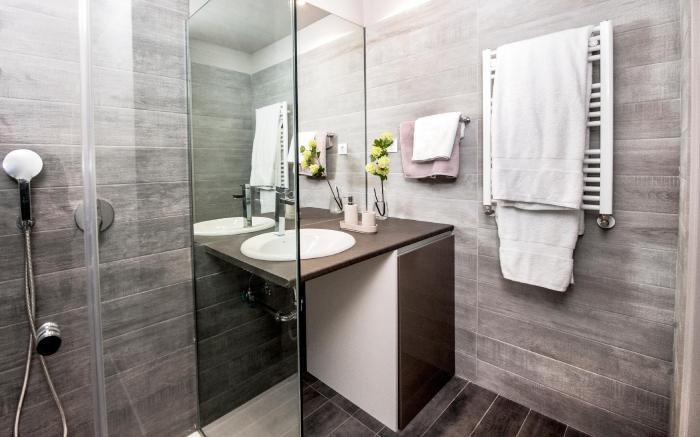 Luxury Loft in Historic Building | Gym | 2BR+2BTH