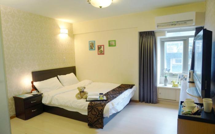 Ximending 6-8 people  home 
