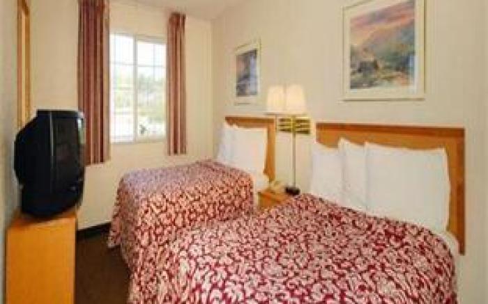 MainStay Suites Knoxville Airport
