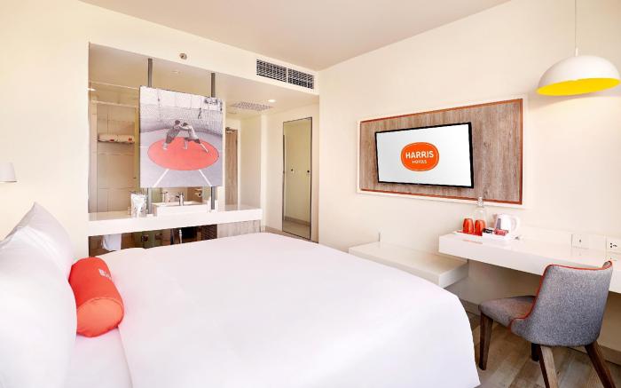 HARRIS Hotel & Conventions Bundaran Satelit Surabaya