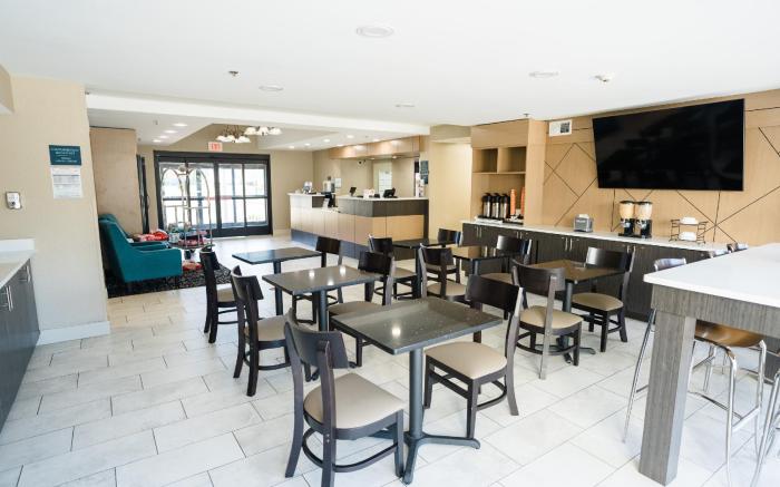 MainStay Suites Knoxville Airport