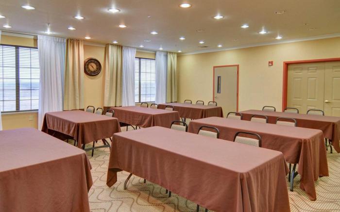 Comfort Suites Roanoke - Fort Worth North