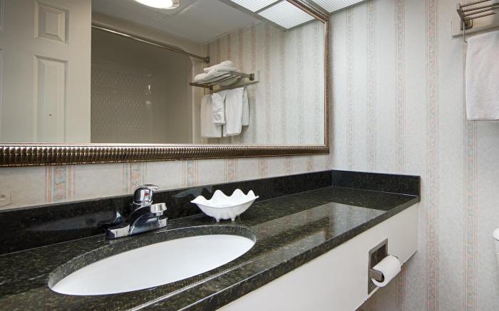 Best Western Ocean Sands Beach Resort