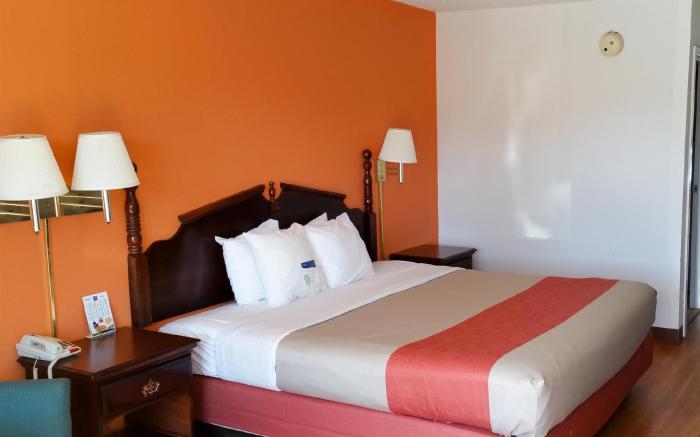 Motel 6 White House, TN