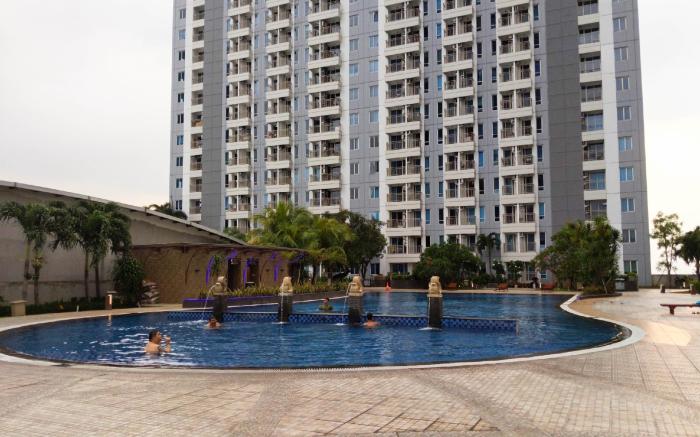 Simply Studio Supermall Mansion Apt By Travelio