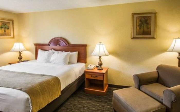 Comfort Inn & Suites Jupiter I-95
