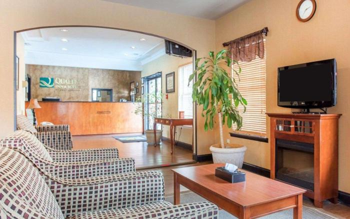 Quality Inn & Suites