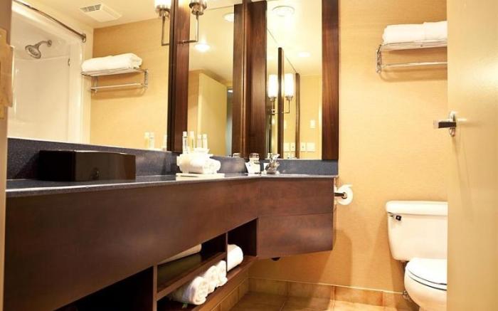 Holiday Inn Express-Langley By IHG