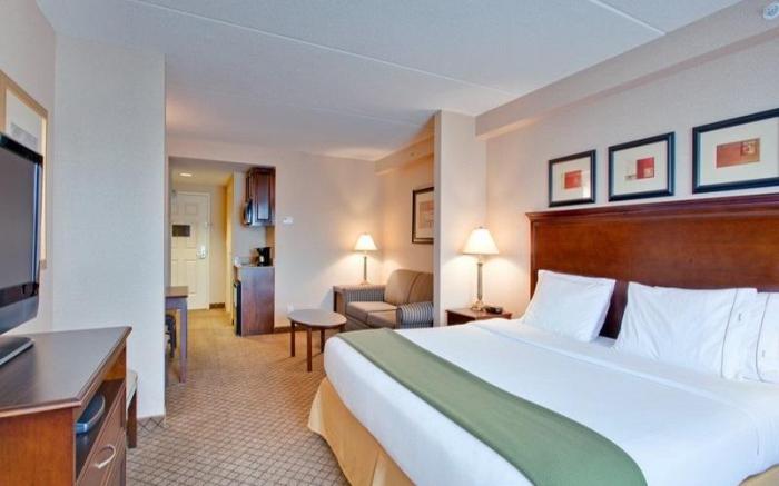 Holiday Inn Express & Suites Huntsville By IHG