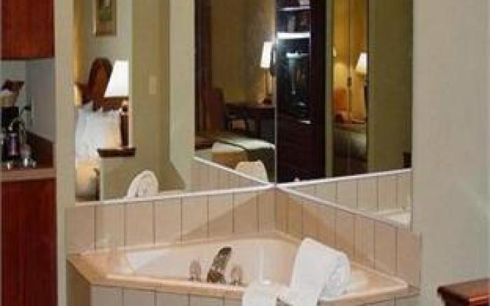 Holiday Inn Express Hotel & Suites Albemarle By IHG