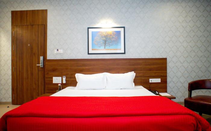 Mastiff Hotel Chinchwad by OTHPL