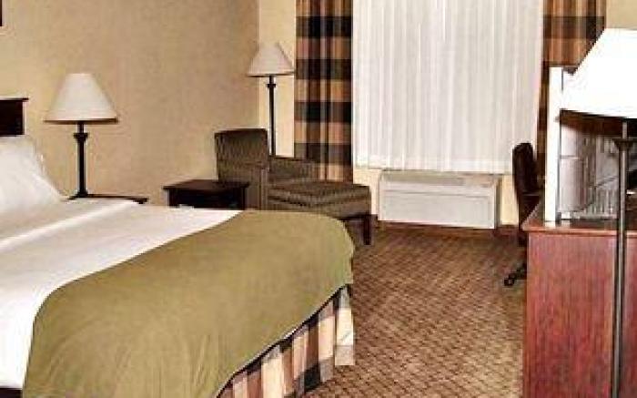 Holiday Inn Express Hotel & Suites El Dorado By IHG