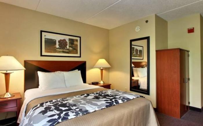 Sleep Inn & Suites of Lancaster County
