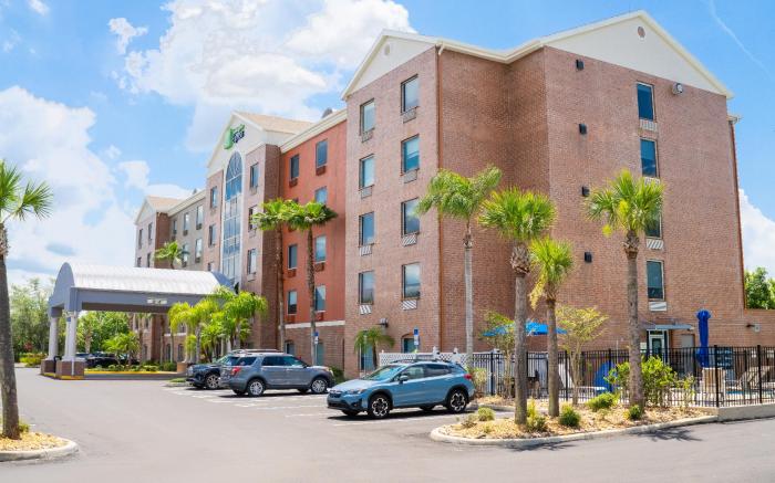 Holiday Inn Express Hotel & Suites Orange City By IHG