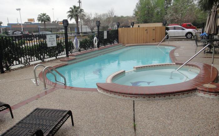 Holiday Inn Express Hotel & Suites Houston North Intercontinental By IHG