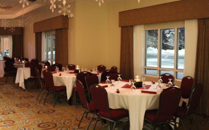 Holiday Inn Conference Center Marshfield By IHG