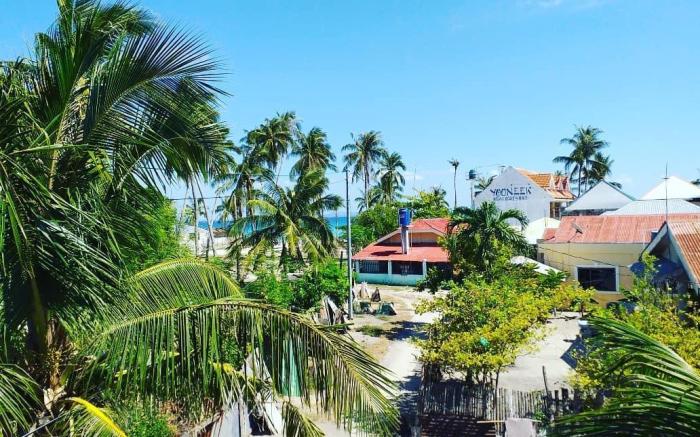 Solsken Guest House ( whole 2nd floor - 3 BR )