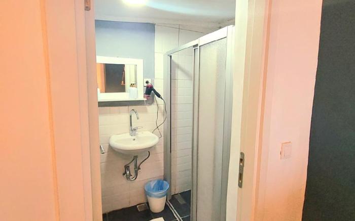 LA BELLA  Economy room