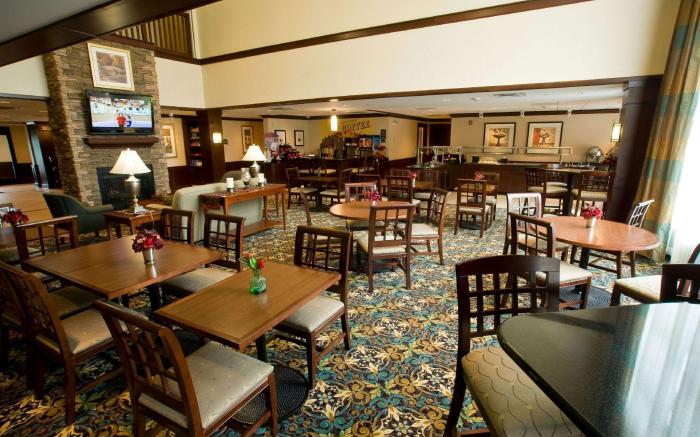 Hawthorn Suites by Wyndham Williamsville Buffalo Airport
