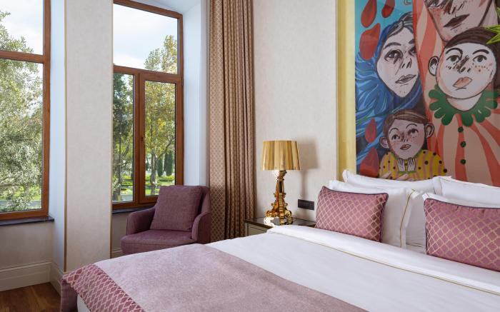 ART Gallery Boutique Hotel