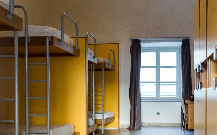 Seven Hostel & Rooms