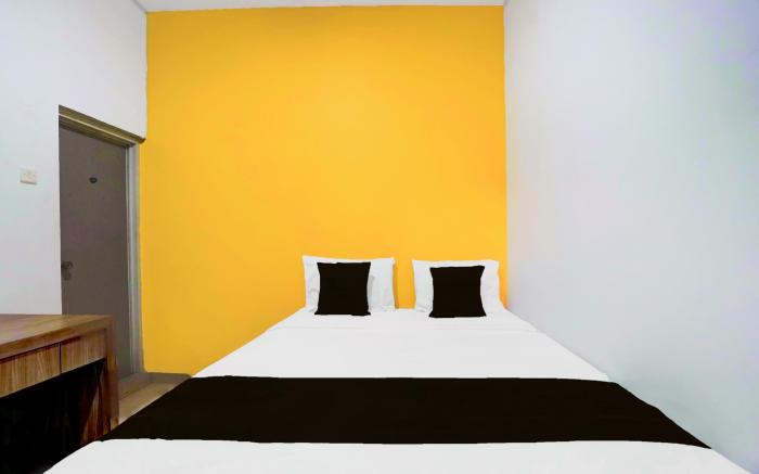 Hotel O Siwalankerto Near City Of Tomorrow Mall Formerly Padang Pasir C-12 Residence