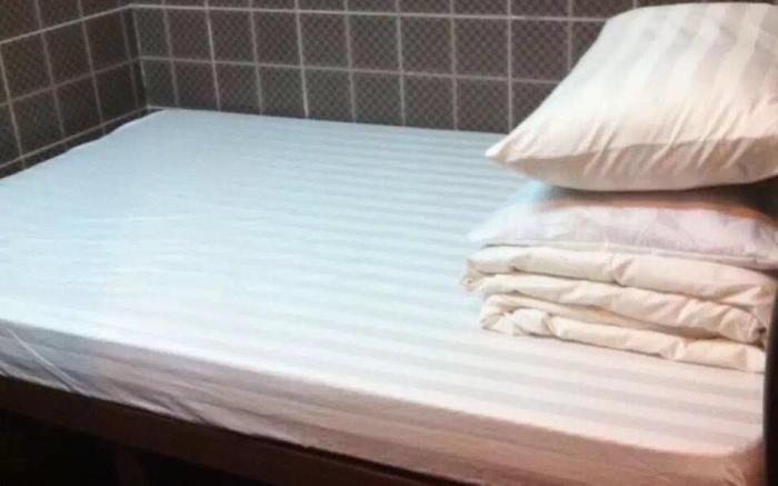 Very Good Hotel
