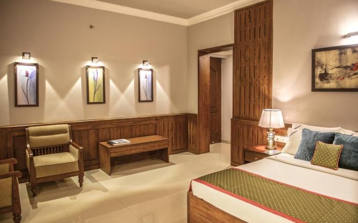 Hotel Bhasuri Inn 