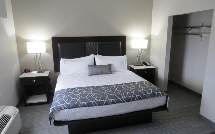 Best Western Plus Wilkes Barre-Scranton Airport Hotel